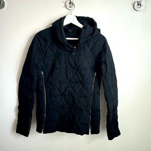 Lululemon sports puffer jacket